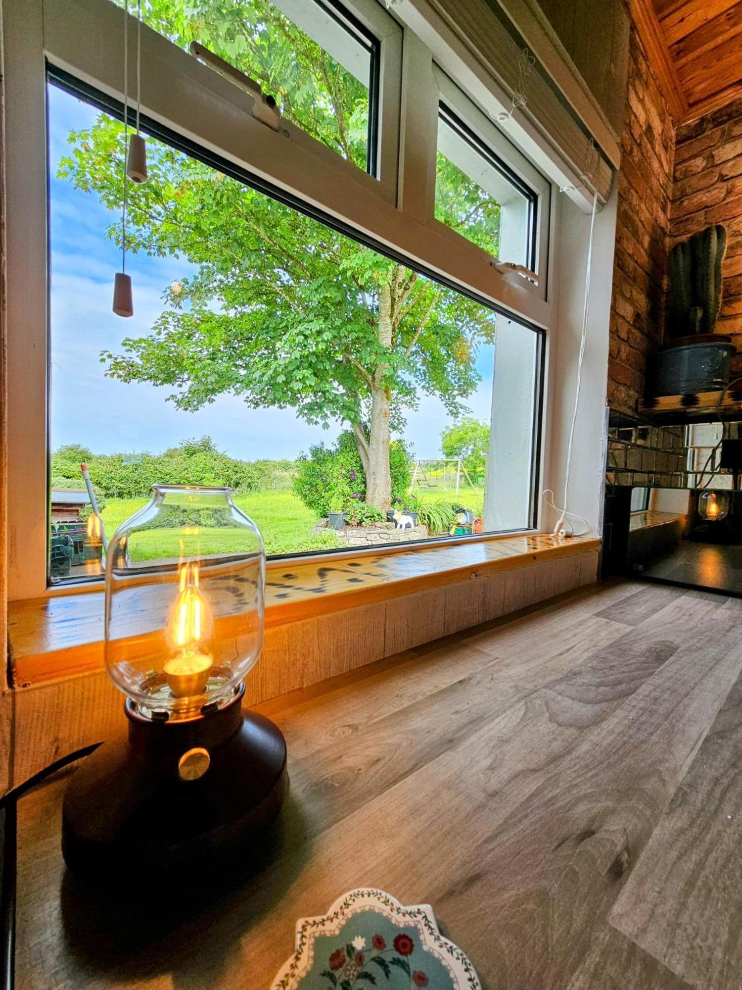 Mary'S Artebella Apartment Тралий Екстериор снимка